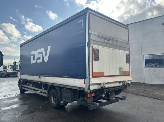 DAF LF 260 16 Tonner Plane mit LBW, Automatik, E6 - Тентована вантажівка: фото 4 DAF LF 260 16 Tonner Plane mit LBW, Automatik, E6 - Тентована вантажівка: фото 4