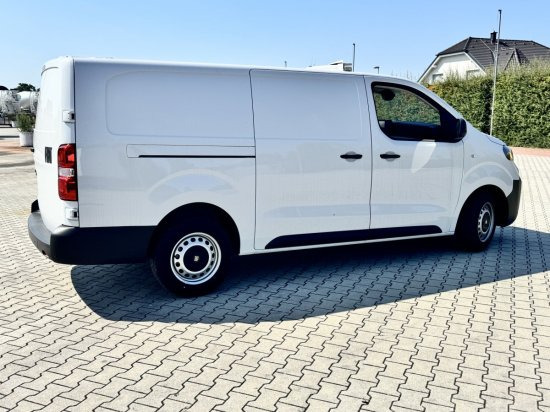 Fiat Scudo M BlueDHi 120 6-Gang - Суцільнометалевий фургон: фото 4 Fiat Scudo M BlueDHi 120 6-Gang - Суцільнометалевий фургон: фото 4