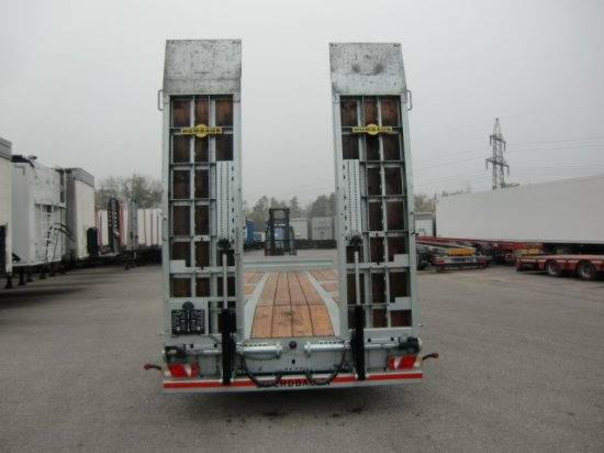 HUMBAUR HBTZ 217224 BS schräg Tandem-Tieflader Verzinkt, SAF-Achsen, - Низькорамна платформа причіп: фото 5 HUMBAUR HBTZ 217224 BS schräg Tandem-Tieflader Verzinkt, SAF-Achsen, - Низькорамна платформа причіп: фото 5