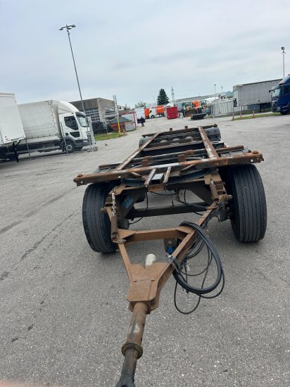 Kögel AW18, BDF-Lafette, BPW-Achsen - Контейнеровоз/ Змінний кузов причіп: фото 5 Kögel AW18, BDF-Lafette, BPW-Achsen - Контейнеровоз/ Змінний кузов причіп: фото 5