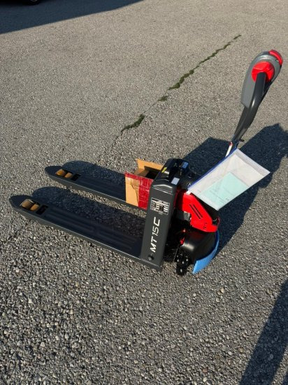 Linde Niederhubwagen MT15C - Візок: фото 1 Linde Niederhubwagen MT15C - Візок: фото 1