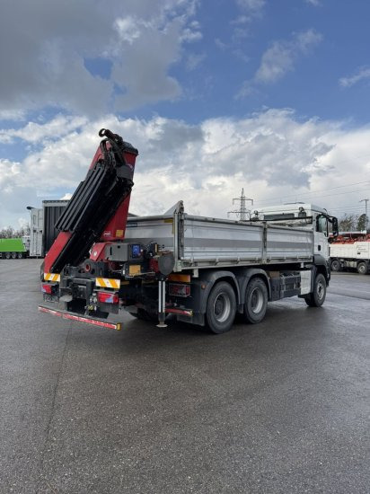 MAN TGS 26.430 6x4 3-Seitenkipper, HMF 2020K-RC Heckkran abnehmbar, - Самоскид вантажівка, Вантажівка з маніпулятором: фото 4 MAN TGS 26.430 6x4 3-Seitenkipper, HMF 2020K-RC Heckkran abnehmbar, - Самоскид вантажівка, Вантажівка з маніпулятором: фото 4