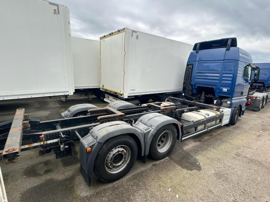 MAN TGX 26.440 XLX 6x2 Liftachse, Euro 6, Motorschaden - Контейнеровоз/ Змінний кузов вантажівка: фото 2 MAN TGX 26.440 XLX 6x2 Liftachse, Euro 6, Motorschaden - Контейнеровоз/ Змінний кузов вантажівка: фото 2