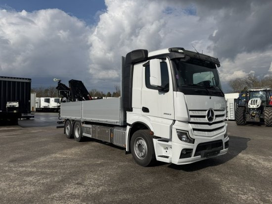 Mercedes-Benz Actros 2653, Retarder, Pritsche, Hiab Hipro 232 ES5 - Бортова вантажівка/ Платформа, Вантажівка з маніпулятором: фото 1 Mercedes-Benz Actros 2653, Retarder, Pritsche, Hiab Hipro 232 ES5 - Бортова вантажівка/ Платформа, Вантажівка з маніпулятором: фото 1