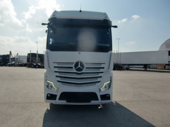 Mercedes-Benz Actros 1845 BL Giga Mirrow Cam - Тягач: фото 2 Mercedes-Benz Actros 1845 BL Giga Mirrow Cam - Тягач: фото 2