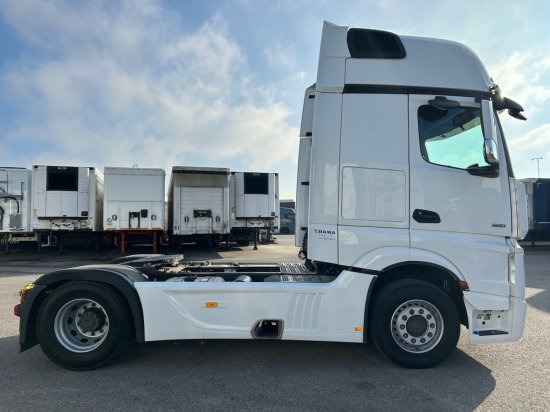 Mercedes-Benz Actros 1851 - Тягач: фото 4 Mercedes-Benz Actros 1851 - Тягач: фото 4