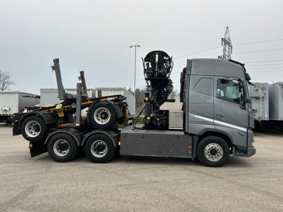 Volvo FH 16 650 6x4 Langholzzug + Doll M2K-9L Nachläufer mit Palfinger Epsilon S260C96, I-Shift, Retarder, - Лісовоз, Вантажівка з маніпулятором: фото 4 Volvo FH 16 650 6x4 Langholzzug + Doll M2K-9L Nachläufer mit Palfinger Epsilon S260C96, I-Shift, Retarder, - Лісовоз, Вантажівка з маніпулятором: фото 4
