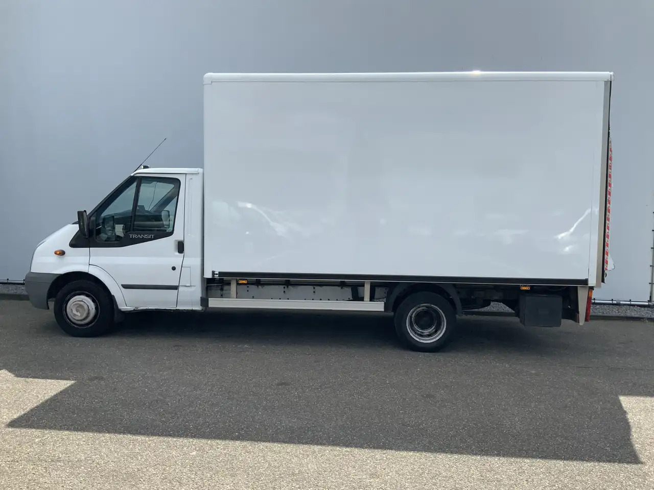 Ford Transit 350L 2.4 TDCI MARGE !!bak&Laadklep &Zijdeur Airco - Фургон з закритим кузовом: фото 3 Ford Transit 350L 2.4 TDCI MARGE !!bak&Laadklep &Zijdeur Airco - Фургон з закритим кузовом: фото 3