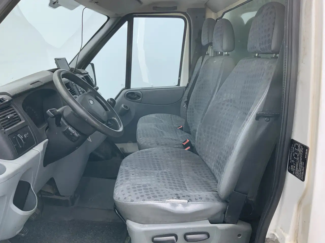 Ford Transit 350L 2.4 TDCI MARGE !!bak&Laadklep &Zijdeur Airco - Фургон з закритим кузовом: фото 4 Ford Transit 350L 2.4 TDCI MARGE !!bak&Laadklep &Zijdeur Airco - Фургон з закритим кузовом: фото 4