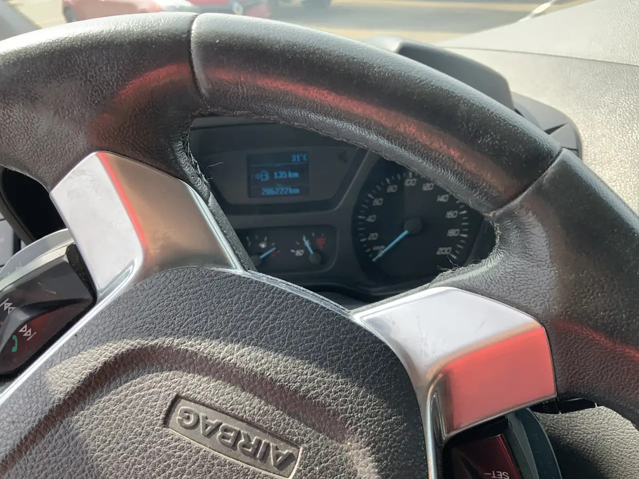 Ford Transit Custom 290 2.2 TDCI L1H2 Trend Airco Cruise 3 Zits Trekha - Суцільнометалевий фургон: фото 5 Ford Transit Custom 290 2.2 TDCI L1H2 Trend Airco Cruise 3 Zits Trekha - Суцільнометалевий фургон: фото 5