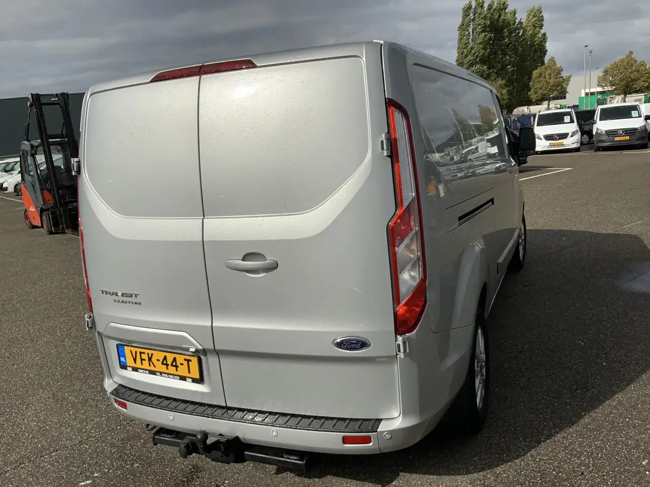 Ford Transit Custom 300 2.0 TDCI (MOTOR DEFECT!!) L2H2 Airco Navi 3 Zi - Суцільнометалевий фургон: фото 5 Ford Transit Custom 300 2.0 TDCI (MOTOR DEFECT!!) L2H2 Airco Navi 3 Zi - Суцільнометалевий фургон: фото 5
