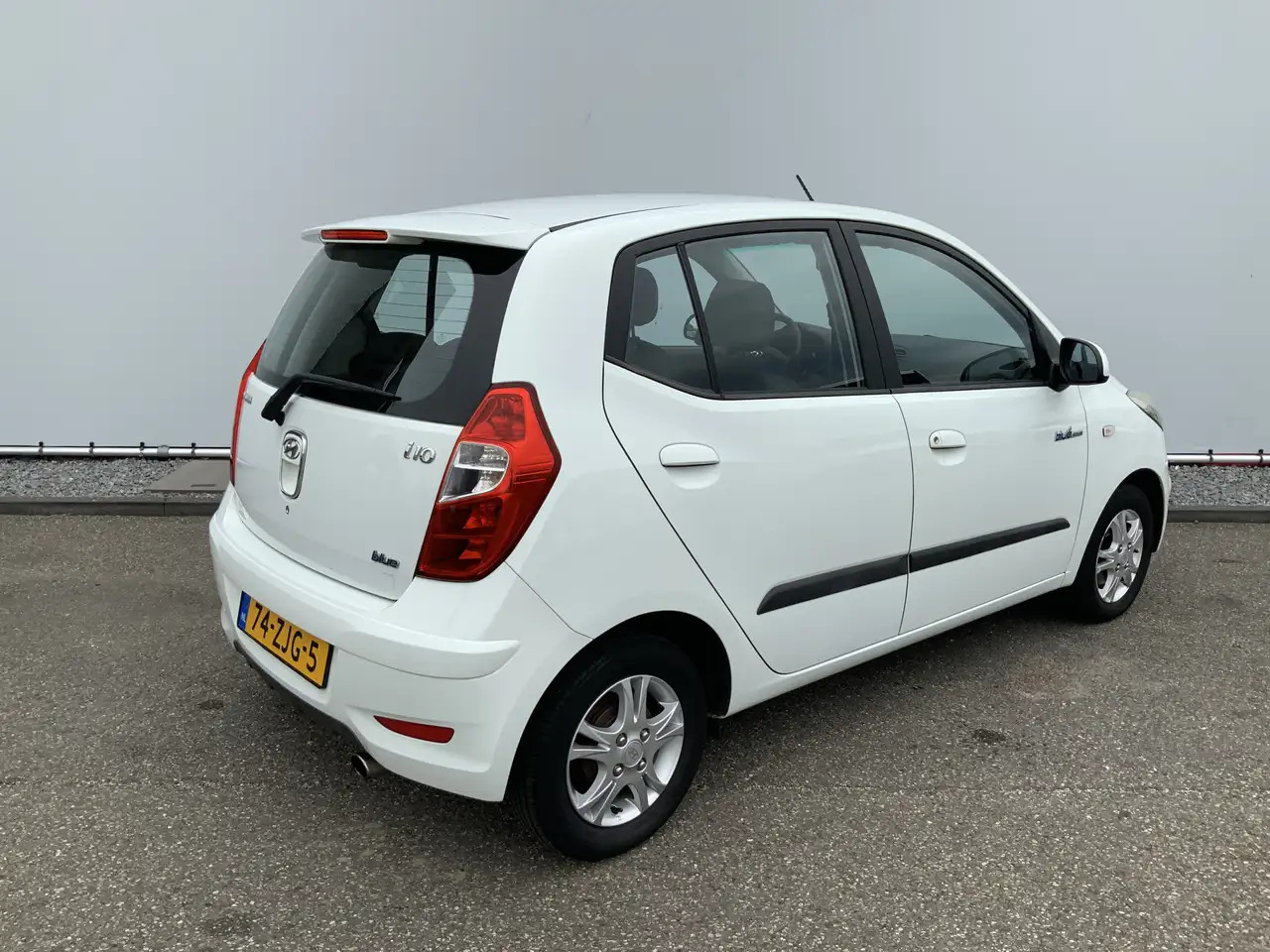 Hyundai i10 1.0 Pro 54083 KM! Airco, Lichtmetalen Wielen! - Хетчбек: фото 5 Hyundai i10 1.0 Pro 54083 KM! Airco, Lichtmetalen Wielen! - Хетчбек: фото 5
