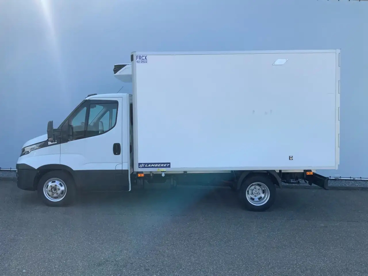 Iveco Daily 35S13D 2.3 375 Automaat Koelwagen Dag & Nacht. Air - Фургон-рефрижератор: фото 4 Iveco Daily 35S13D 2.3 375 Automaat Koelwagen Dag & Nacht. Air - Фургон-рефрижератор: фото 4
