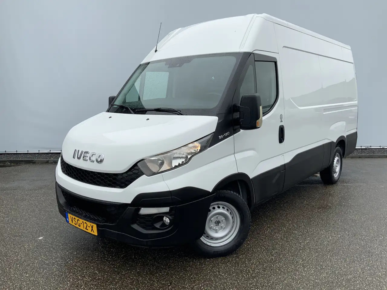 Iveco Daily 35S13V 2.3 352 H2 L3 Airco 3 Zits Opstap Euro 5 - Суцільнометалевий фургон: фото 1 Iveco Daily 35S13V 2.3 352 H2 L3 Airco 3 Zits Opstap Euro 5 - Суцільнометалевий фургон: фото 1