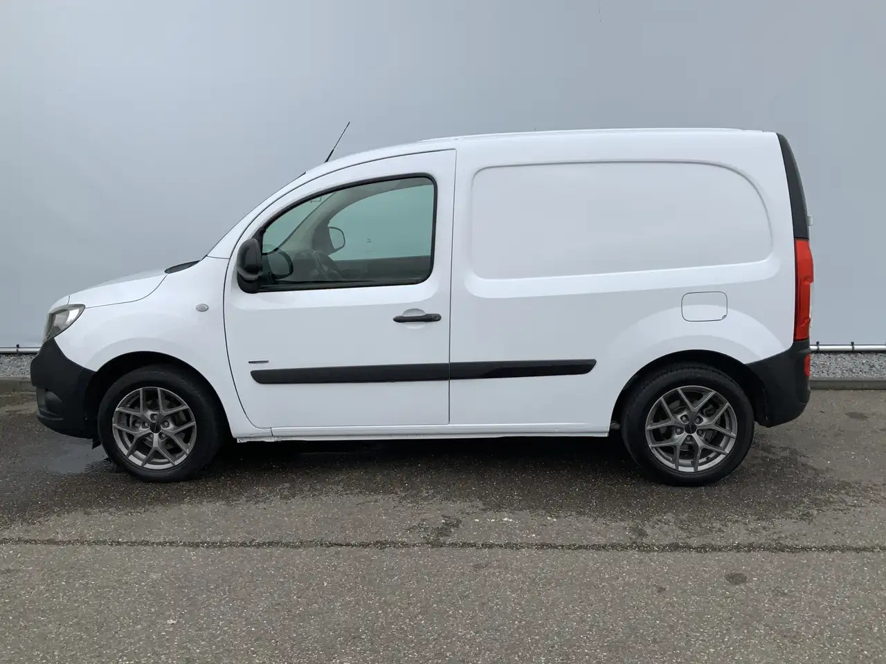 Mercedes-Benz Citan 109 CDI BlueEFFICIENCY Airco Alu Velg Trekhaak 105 - Легковий фургон: фото 3 Mercedes-Benz Citan 109 CDI BlueEFFICIENCY Airco Alu Velg Trekhaak 105 - Легковий фургон: фото 3