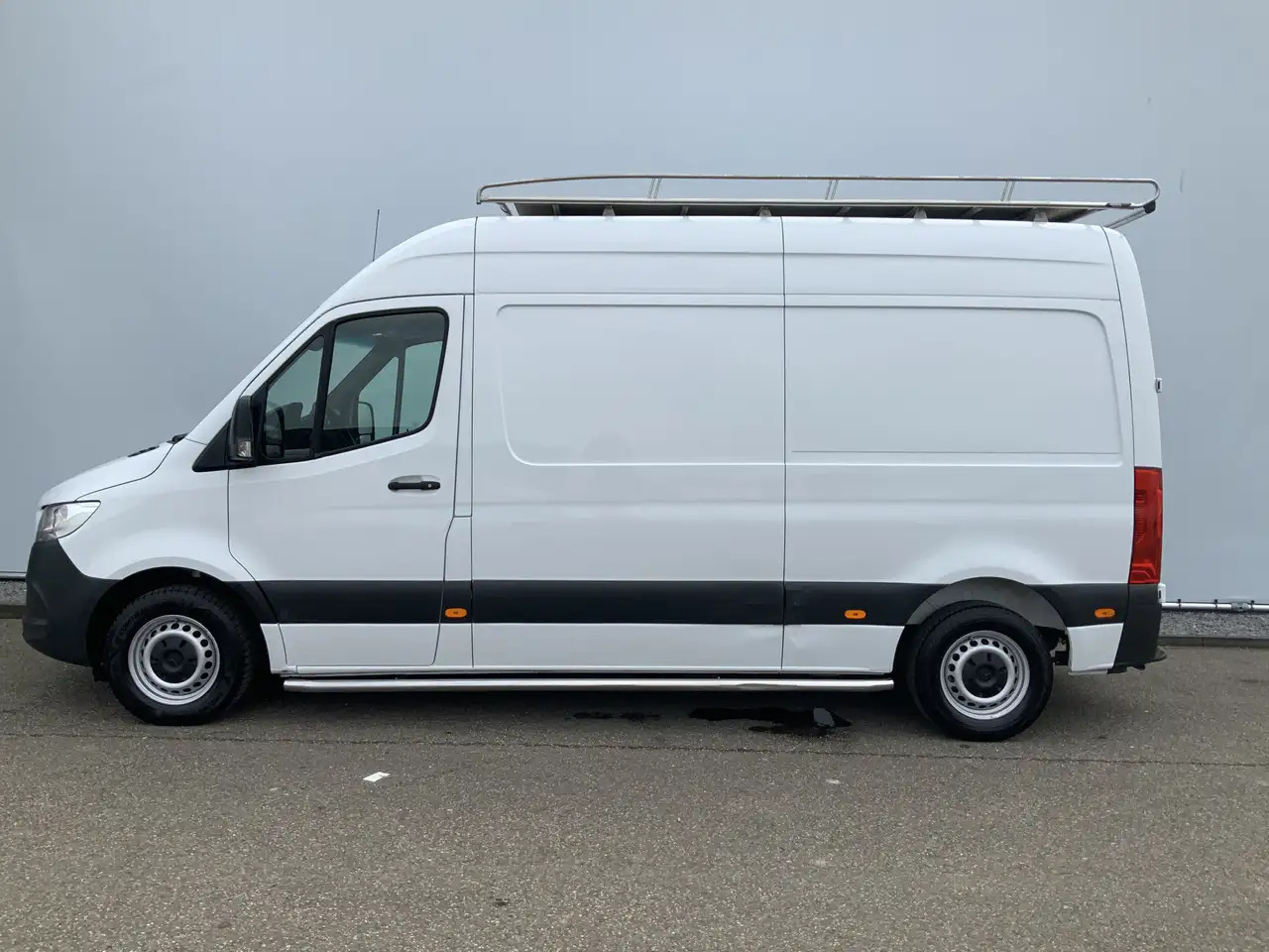 Mercedes-Benz Sprinter 311 2.2 CDI L2H2 Automaat Airco 3 Zits Imperiaal T - Суцільнометалевий фургон: фото 3 Mercedes-Benz Sprinter 311 2.2 CDI L2H2 Automaat Airco 3 Zits Imperiaal T - Суцільнометалевий фургон: фото 3