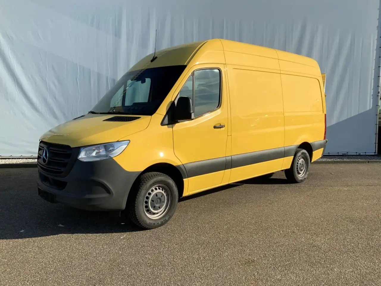 Mercedes-Benz Sprinter 314 2.2 CDI L2H2 & Laadklep& Afstandbediening Airc - Суцільнометалевий фургон: фото 1 Mercedes-Benz Sprinter 314 2.2 CDI L2H2 & Laadklep& Afstandbediening Airc - Суцільнометалевий фургон: фото 1
