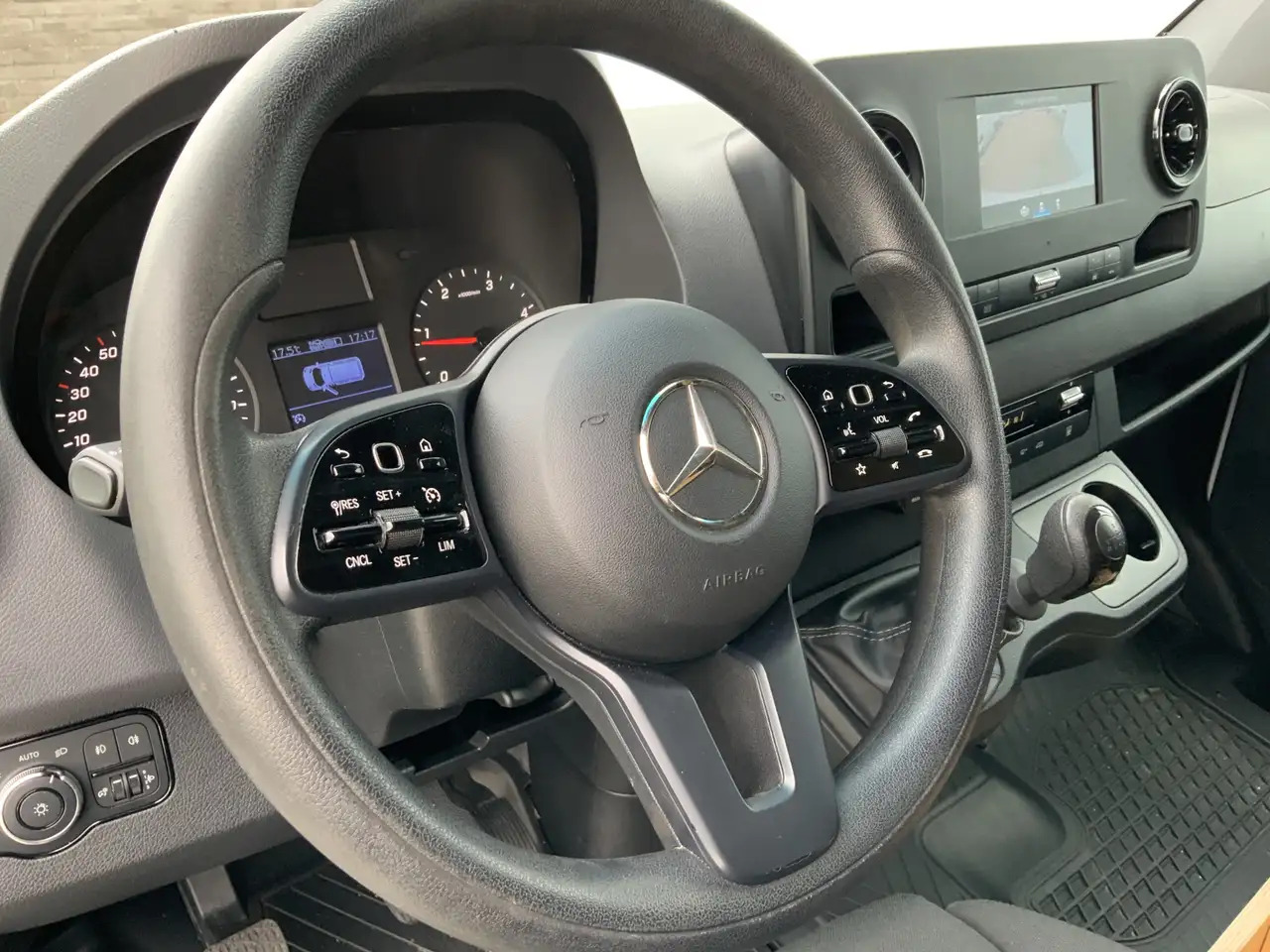 Mercedes-Benz Sprinter 316 2.2 CDI L2H2 Airco Cruise Camera Navi Trekhaak - Суцільнометалевий фургон: фото 5 Mercedes-Benz Sprinter 316 2.2 CDI L2H2 Airco Cruise Camera Navi Trekhaak - Суцільнометалевий фургон: фото 5