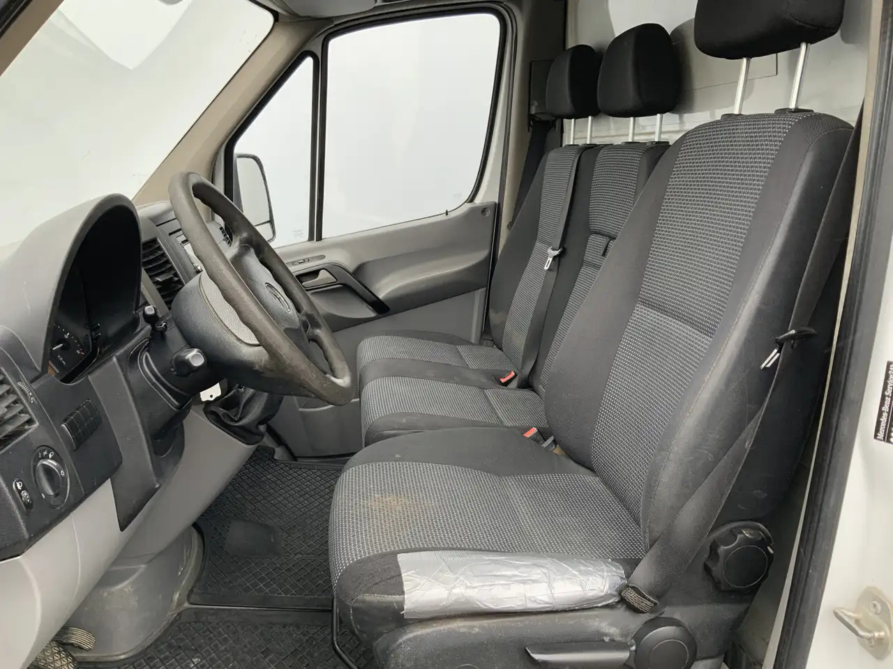 Mercedes-Benz Sprinter 513 2.2 CDI 432 Meubelbak & Deuren 3 Zits Cruise T - Фургон з закритим кузовом: фото 4 Mercedes-Benz Sprinter 513 2.2 CDI 432 Meubelbak & Deuren 3 Zits Cruise T - Фургон з закритим кузовом: фото 4