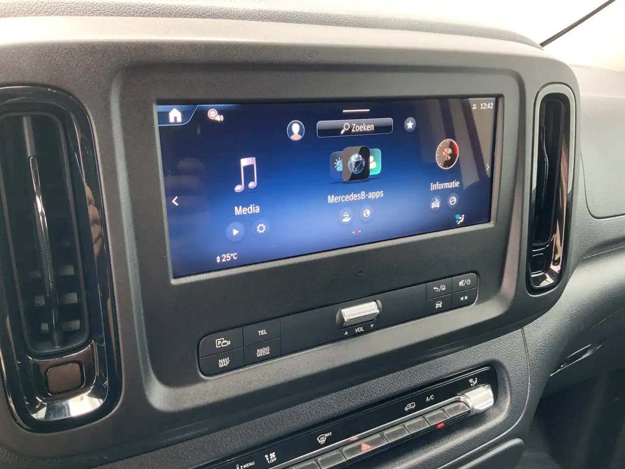 Суцільнометалевий фургон Mercedes-Benz Vito 116 CDI L3 Pro Maxi Automaat 3 Zits Airco Cruise M: фото 16