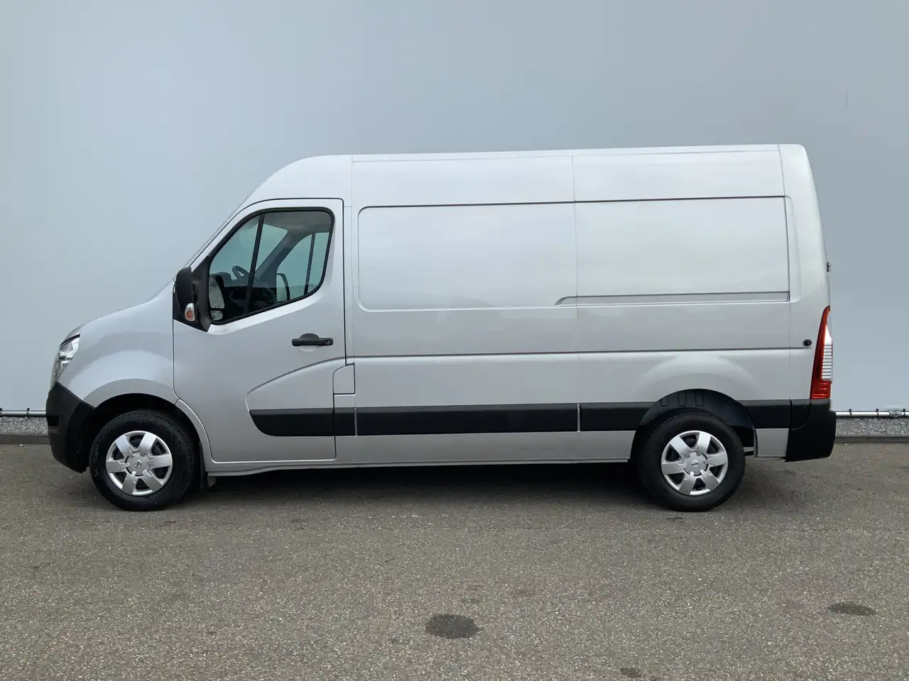 Nissan Interstar 2.3 dCi L2H2 Acenta Airco Cruise 3 Zits Camera Nav - Суцільнометалевий фургон: фото 3 Nissan Interstar 2.3 dCi L2H2 Acenta Airco Cruise 3 Zits Camera Nav - Суцільнометалевий фургон: фото 3