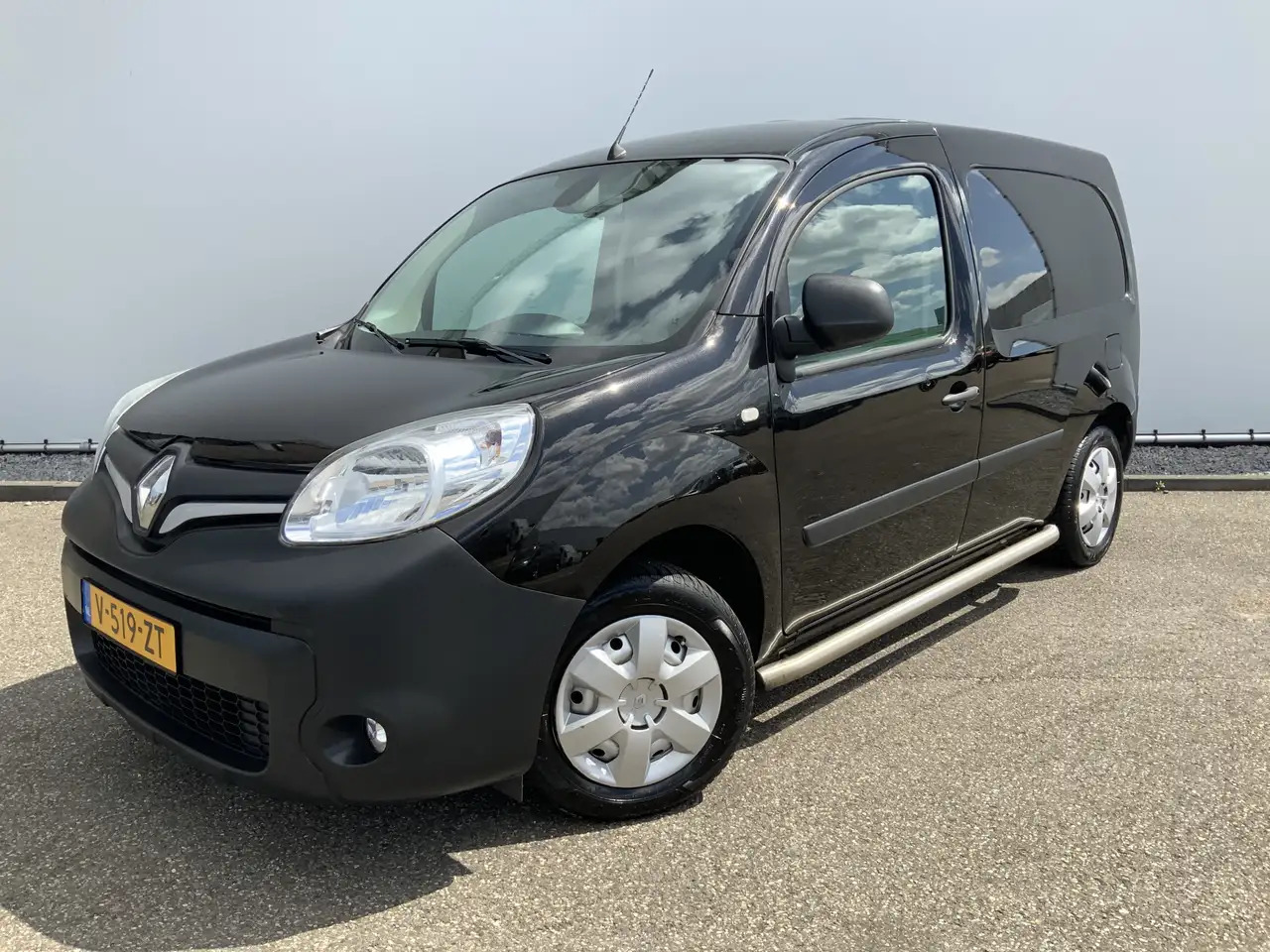 Renault Kangoo 1.5 dCi 90 Energy Comfort Plus .Sortimo Kasten Com - Легковий фургон, Комунальна/ Спеціальна техніка: фото 1 Renault Kangoo 1.5 dCi 90 Energy Comfort Plus .Sortimo Kasten Com - Легковий фургон, Комунальна/ Спеціальна техніка: фото 1