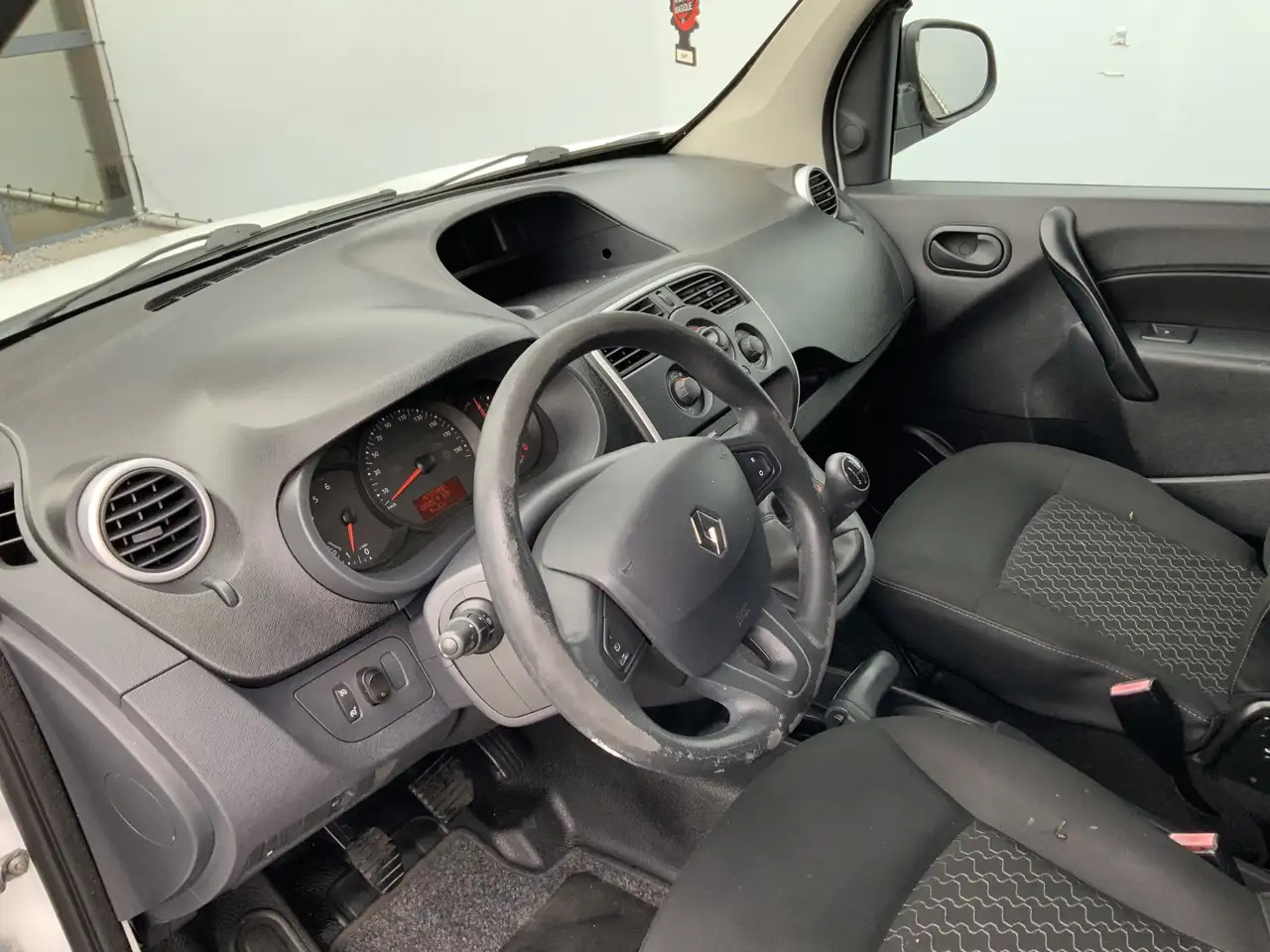 Renault Kangoo Express 1.5 dCi 90 Express Maxi Comfort Airco Crui - Суцільнометалевий фургон: фото 5 Renault Kangoo Express 1.5 dCi 90 Express Maxi Comfort Airco Crui - Суцільнометалевий фургон: фото 5