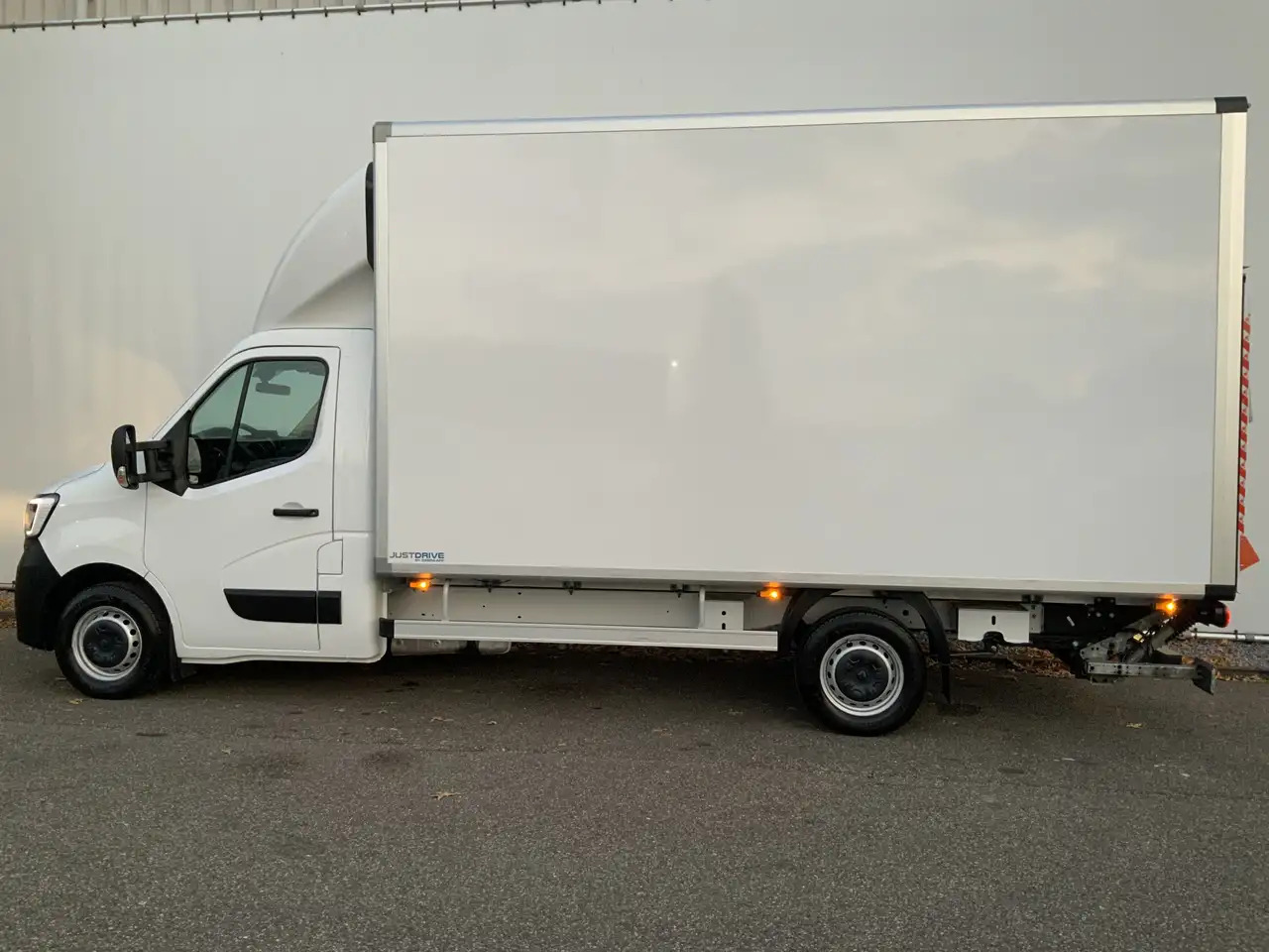 Renault Master T35 2.3 dCi 145 L3 Meubelbak&Klep Zijdeur Airco Cr - Фургон з закритим кузовом: фото 3 Renault Master T35 2.3 dCi 145 L3 Meubelbak&Klep Zijdeur Airco Cr - Фургон з закритим кузовом: фото 3
