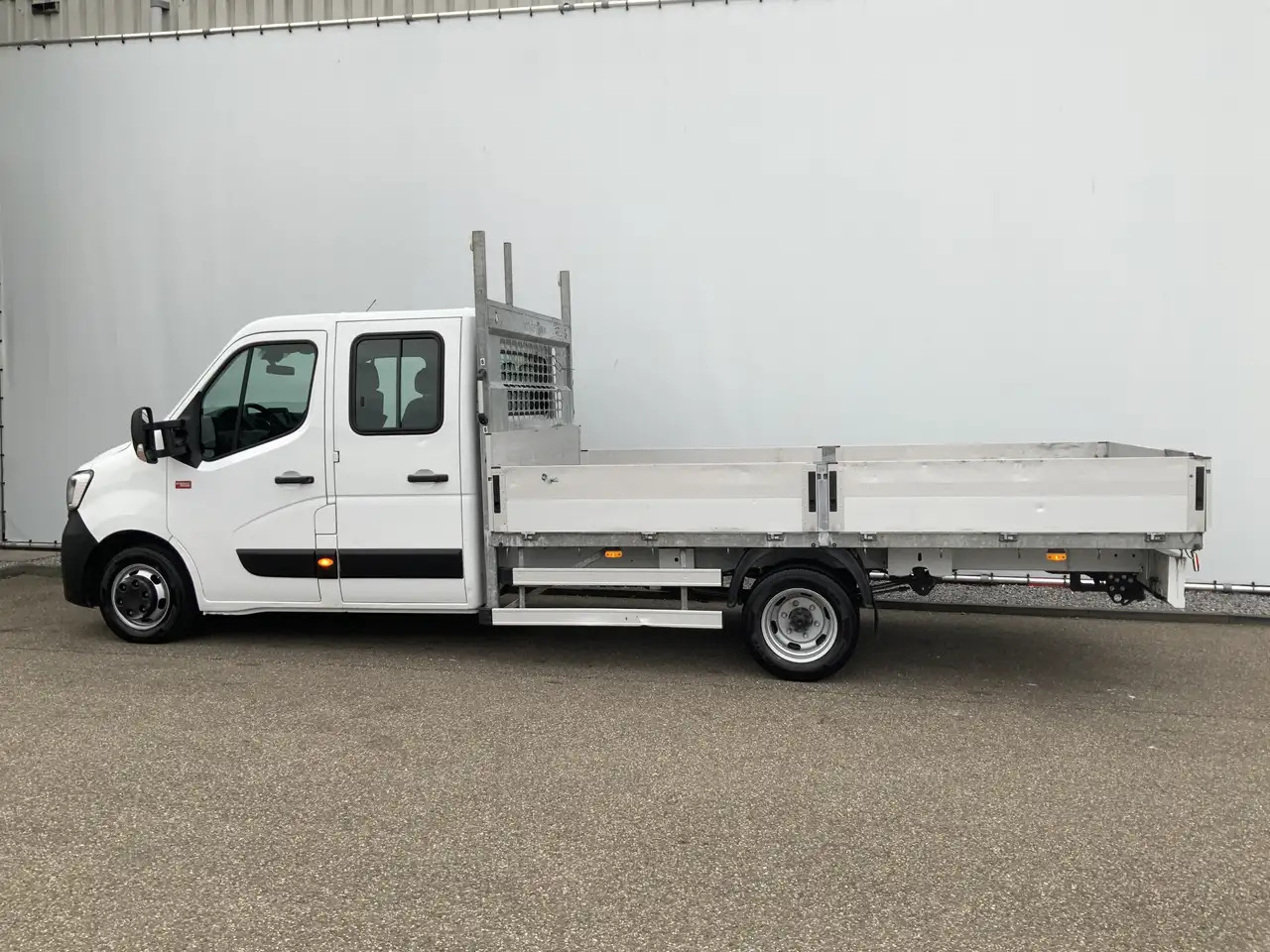 Renault Master T35 2.3 dCi 165 L4 Dub Cab PickUp Navi 6 Zits Trek - Легка бортова вантажівка: фото 3 Renault Master T35 2.3 dCi 165 L4 Dub Cab PickUp Navi 6 Zits Trek - Легка бортова вантажівка: фото 3