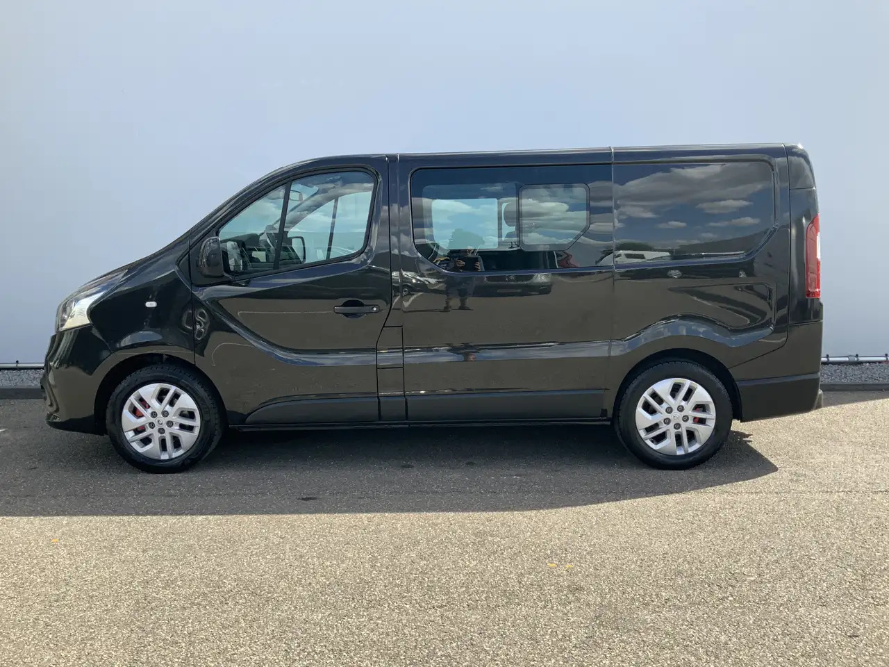 Renault Trafic 1.6 dCi T27 L1H1 Dub Cab Airco Cruise 6 Zits Alu V - Вантажопасажирський фургон: фото 3 Renault Trafic 1.6 dCi T27 L1H1 Dub Cab Airco Cruise 6 Zits Alu V - Вантажопасажирський фургон: фото 3