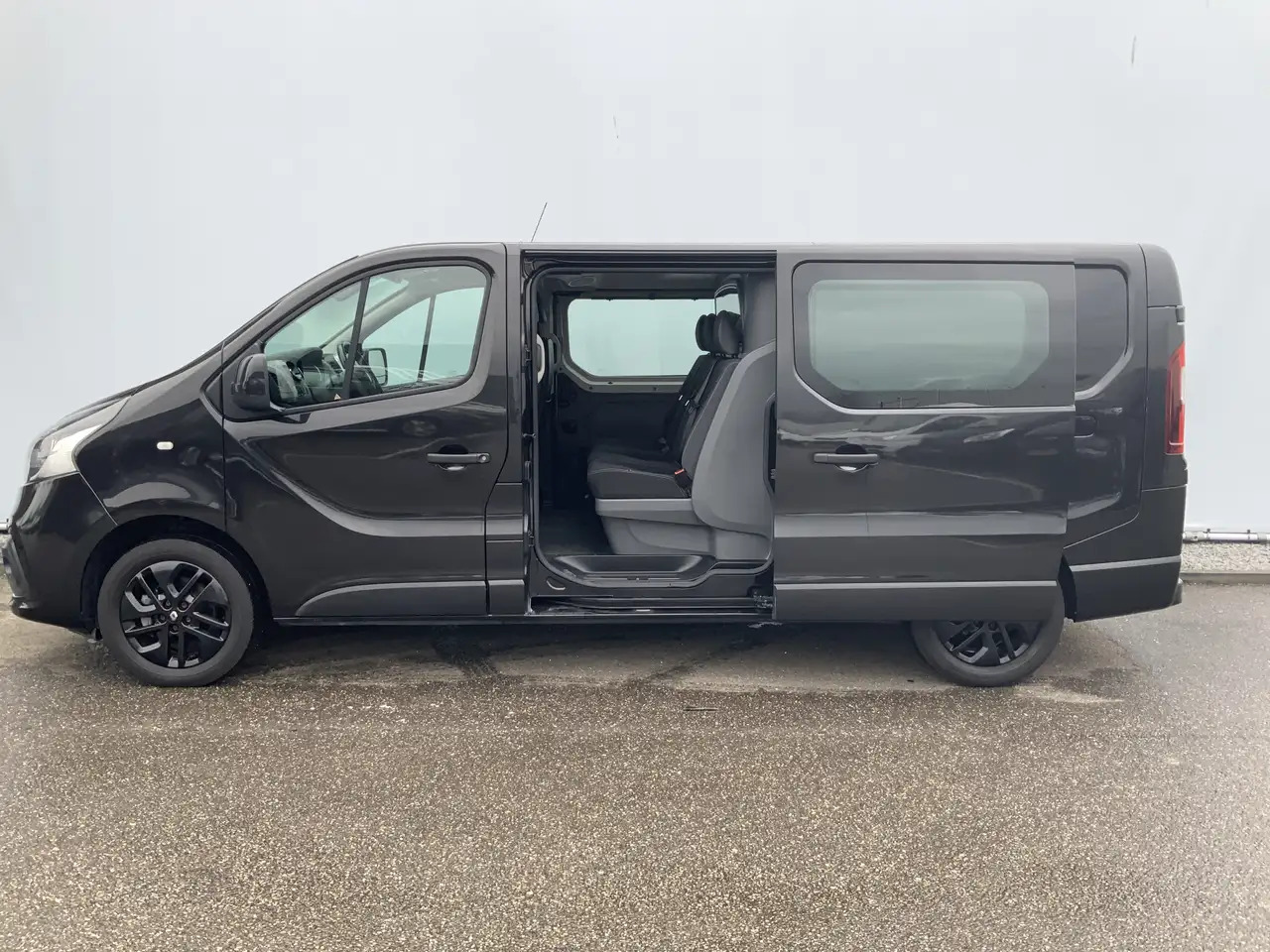 Renault Trafic 1.6 dCi T29 L2H1 Dub Cab 5 Zits Airco Cruise Navi - Вантажопасажирський фургон: фото 5 Renault Trafic 1.6 dCi T29 L2H1 Dub Cab 5 Zits Airco Cruise Navi - Вантажопасажирський фургон: фото 5