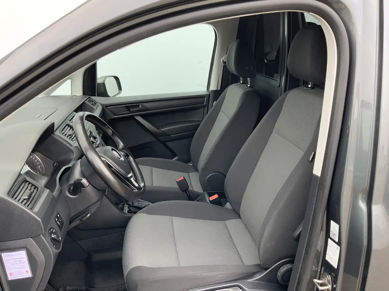 Volkswagen Caddy 2.0 TDI L2H1 AUTOMAAT BMT Maxi Exclusive Edition A - Легковий фургон: фото 4 Volkswagen Caddy 2.0 TDI L2H1 AUTOMAAT BMT Maxi Exclusive Edition A - Легковий фургон: фото 4