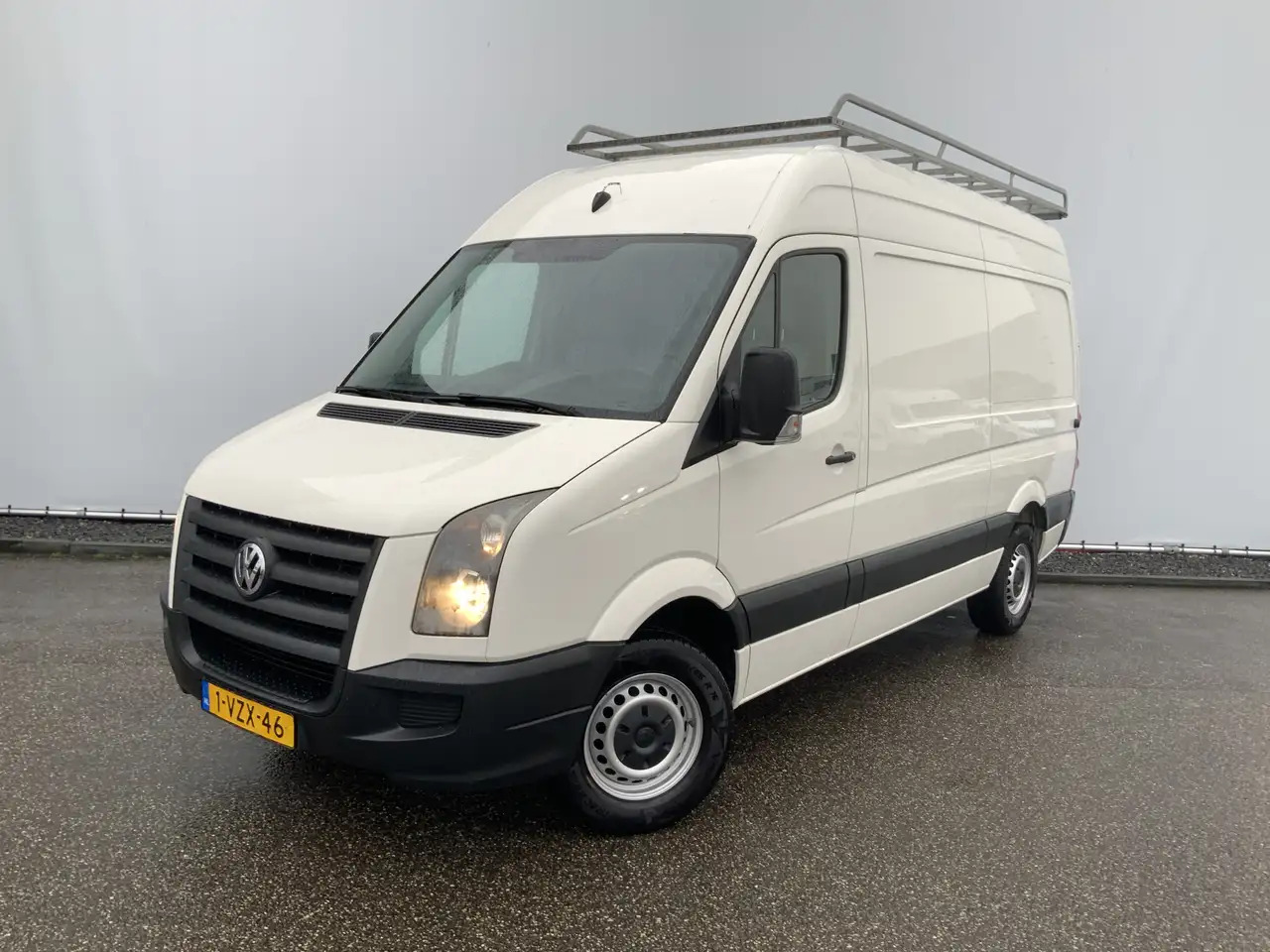 Volkswagen Crafter 50 2.5 TDI L2H2 Airco 3 Zits Imperiaal&Trap Trekha - Суцільнометалевий фургон: фото 1 Volkswagen Crafter 50 2.5 TDI L2H2 Airco 3 Zits Imperiaal&Trap Trekha - Суцільнометалевий фургон: фото 1