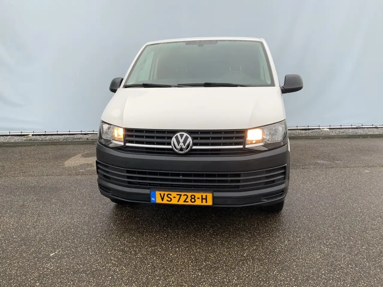 Volkswagen T6 Transporter 2.0 TDI L1H1 Comfortline Airco Navi Trekhaak 2200 - Суцільнометалевий фургон: фото 2 Volkswagen T6 Transporter 2.0 TDI L1H1 Comfortline Airco Navi Trekhaak 2200 - Суцільнометалевий фургон: фото 2