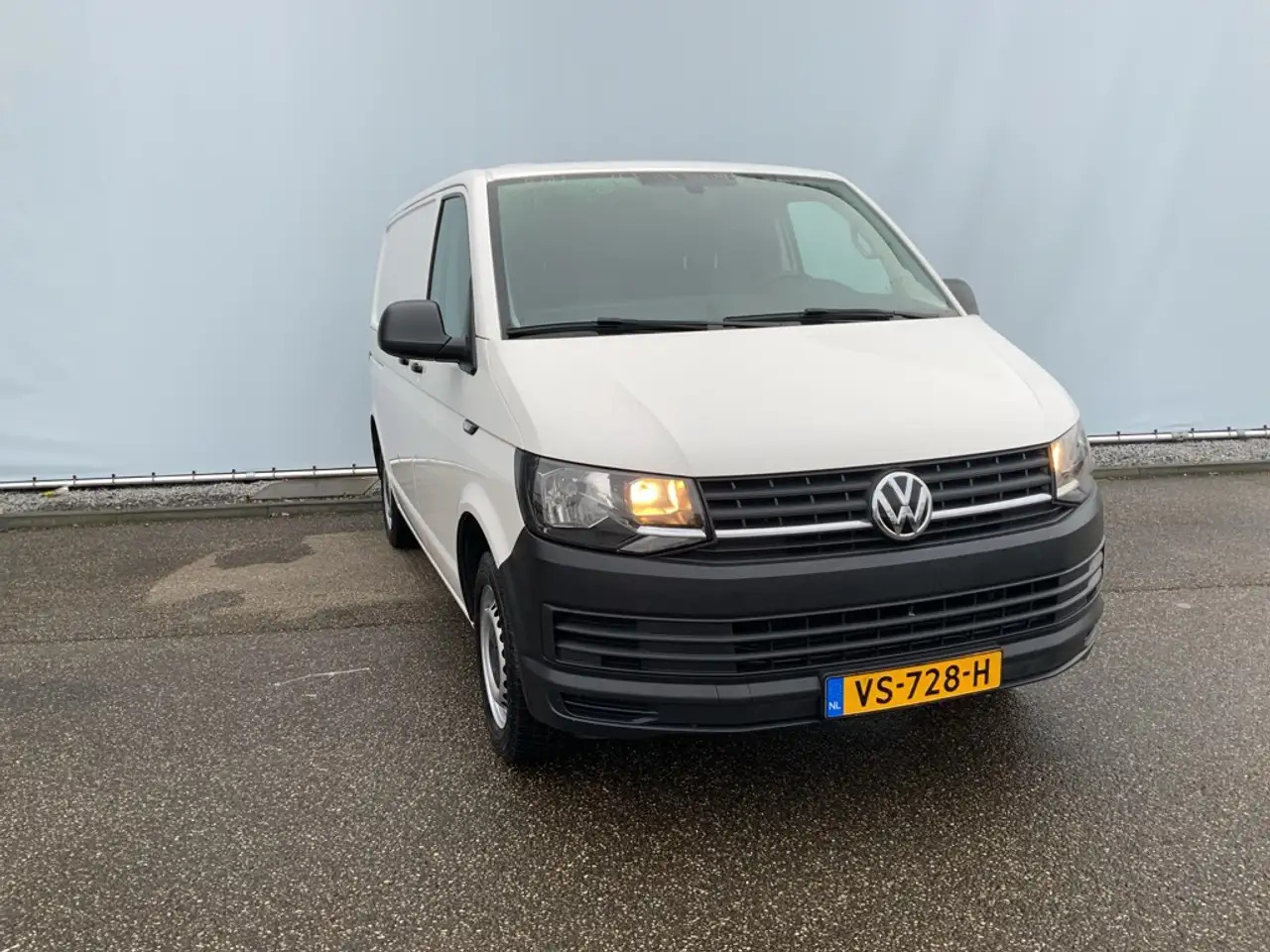 Volkswagen T6 Transporter 2.0 TDI L1H1 Comfortline Airco Navi Trekhaak 2200 - Суцільнометалевий фургон: фото 3 Volkswagen T6 Transporter 2.0 TDI L1H1 Comfortline Airco Navi Trekhaak 2200 - Суцільнометалевий фургон: фото 3