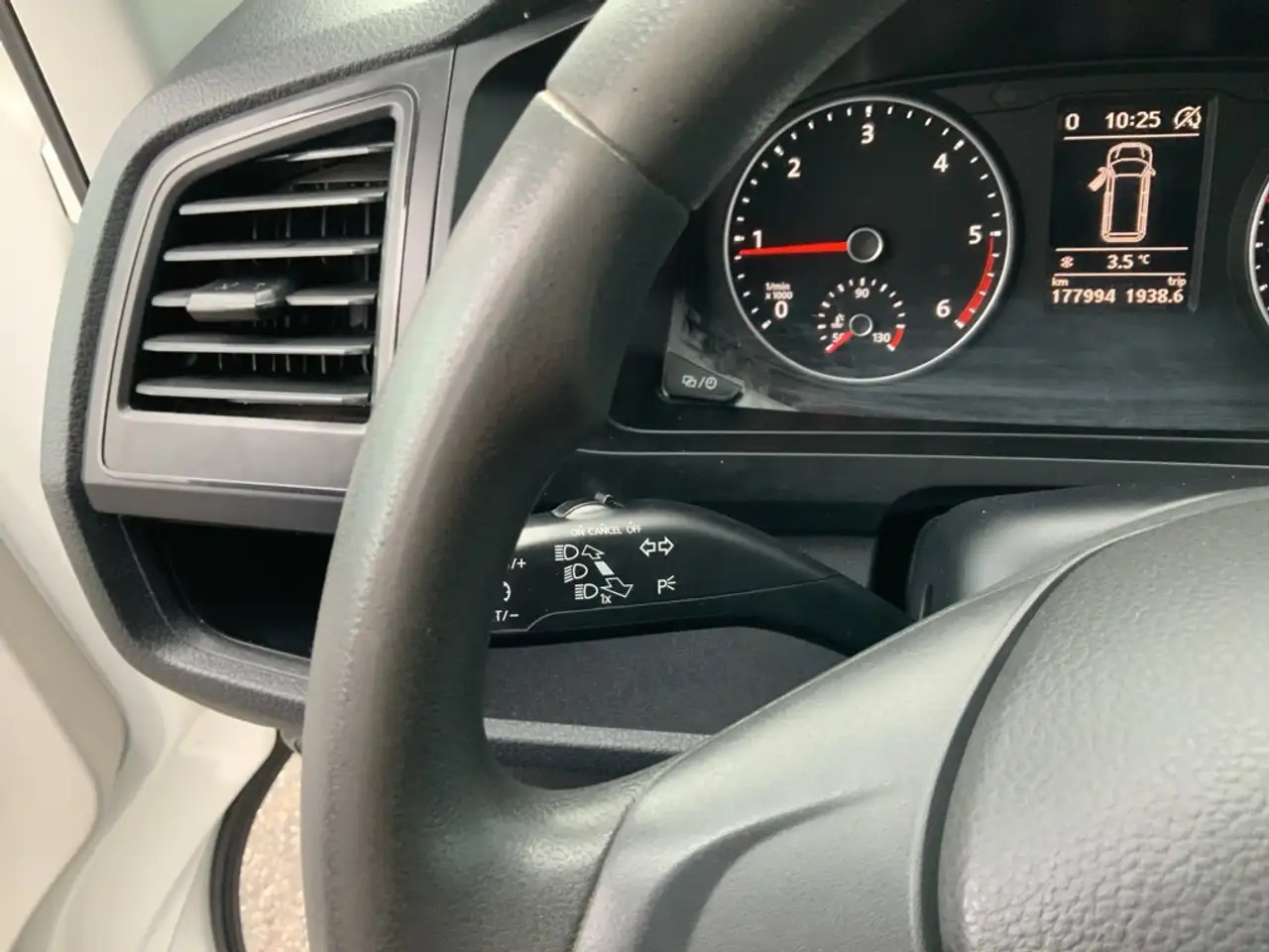 Суцільнометалевий фургон Volkswagen T6 Transporter 2.0 TDI L1H1 Comfortline Airco Navi Trekhaak 2200: фото 9