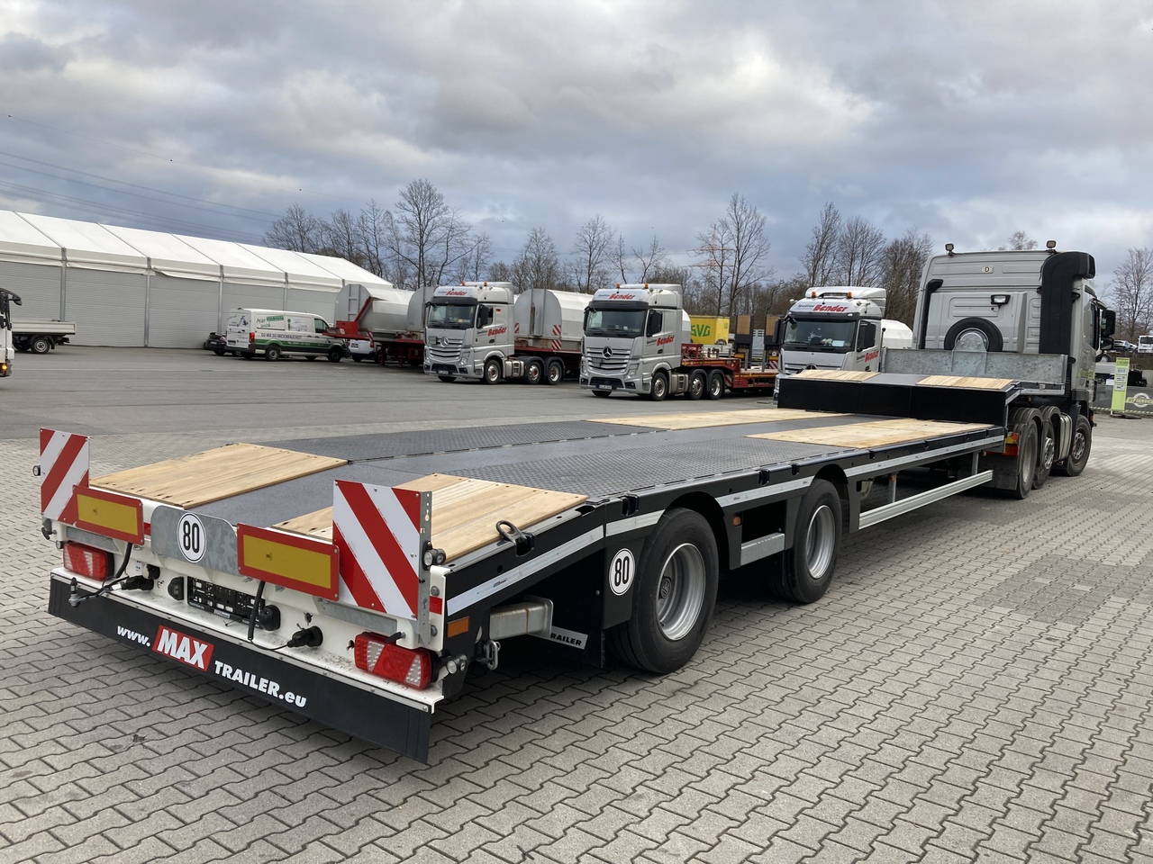 FAYMONVILLE MAX Trailer 2-Achs-Semi zwangsgelenkt - Низькорамна платформа напівпричіп: фото 5 FAYMONVILLE MAX Trailer 2-Achs-Semi zwangsgelenkt - Низькорамна платформа напівпричіп: фото 5