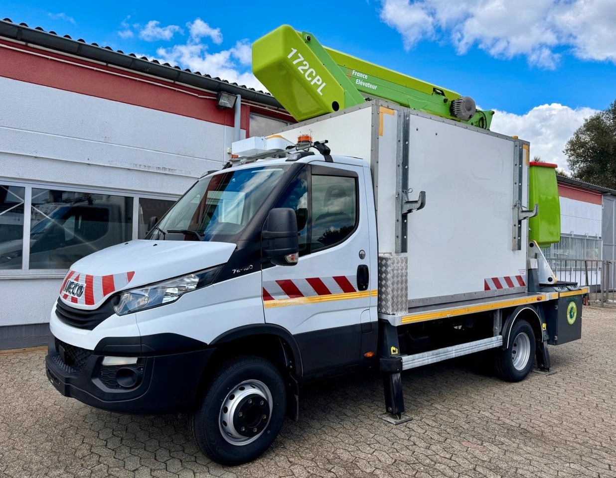 Iveco 70C18 Hubarbeitsbühne France Elevateur 172 CPL - Автовишка: фото 1 Iveco 70C18 Hubarbeitsbühne France Elevateur 172 CPL - Автовишка: фото 1
