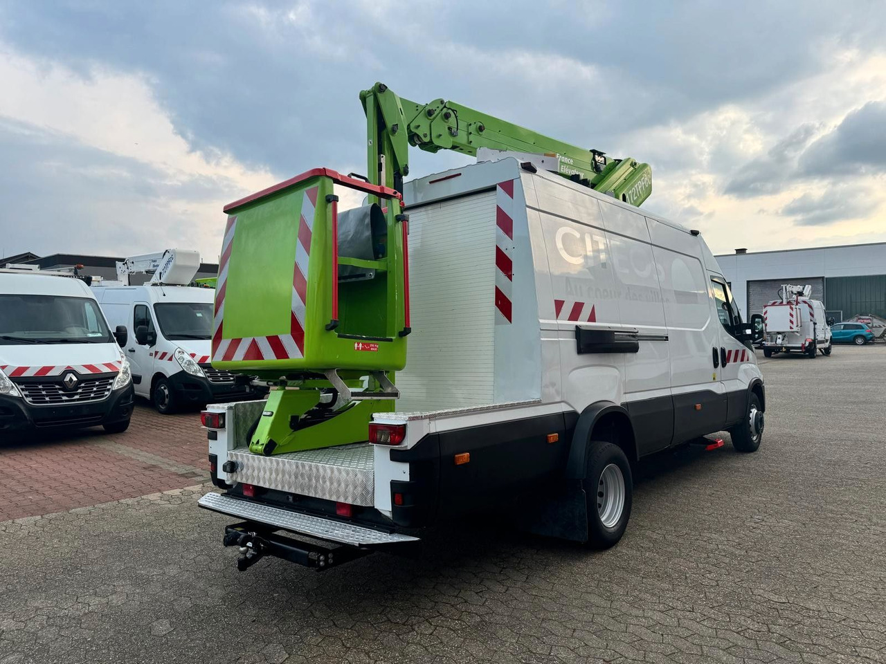 Iveco Daily 70C15 Steiger France Elevateur 172 TPFcc - Автовишка: фото 4 Iveco Daily 70C15 Steiger France Elevateur 172 TPFcc - Автовишка: фото 4