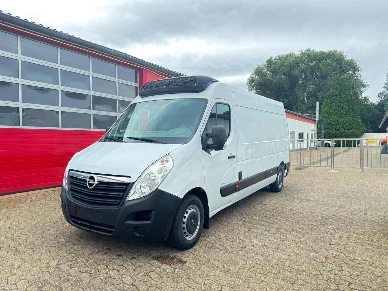 Opel Movano Kühlkastenwagen Carrier Xarios 200 L3H2 - Фургон-рефрижератор: фото 1 Opel Movano Kühlkastenwagen Carrier Xarios 200 L3H2 - Фургон-рефрижератор: фото 1
