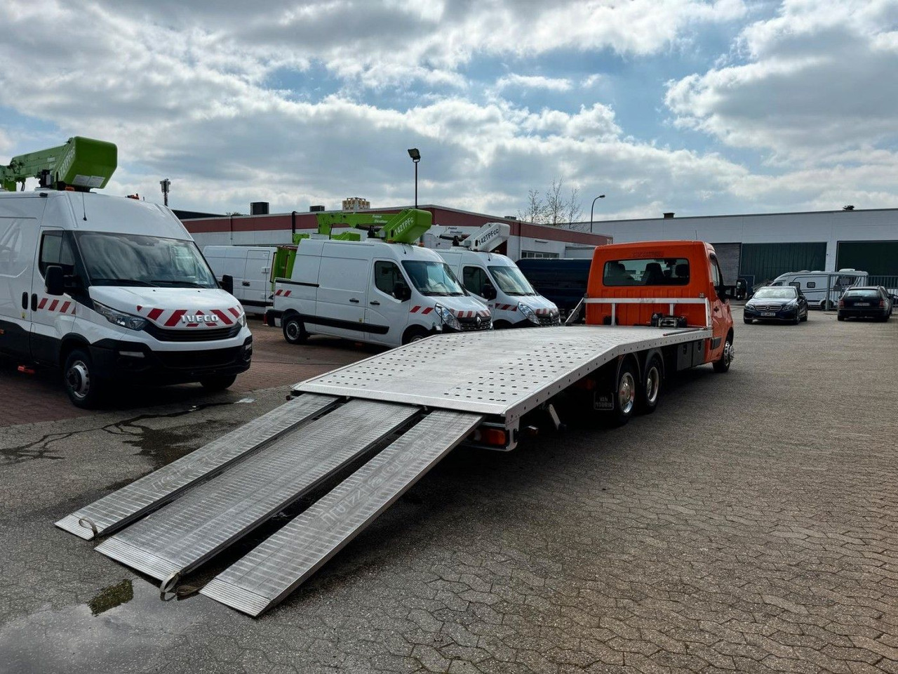 Renault Master Autotransporter - Евакуатор: фото 4 Renault Master Autotransporter - Евакуатор: фото 4