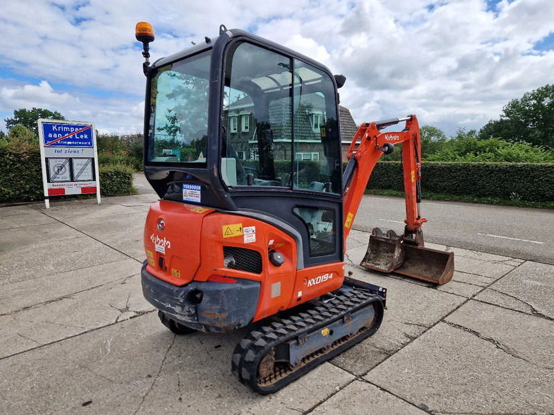Kubota KX019-4 CW05 met 2 bakken - Міні-екскаватор: фото 3 Kubota KX019-4 CW05 met 2 bakken - Міні-екскаватор: фото 3