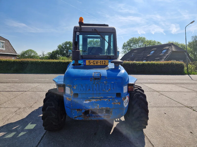 Manitou M50-4, 4X4 ruwterreinheftruck - Навантажувач підвищеної прохідності: фото 4 Manitou M50-4, 4X4 ruwterreinheftruck - Навантажувач підвищеної прохідності: фото 4