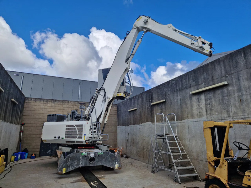 Sennebogen 821 overslagkraan - Перевантажувач: фото 2 Sennebogen 821 overslagkraan - Перевантажувач: фото 2