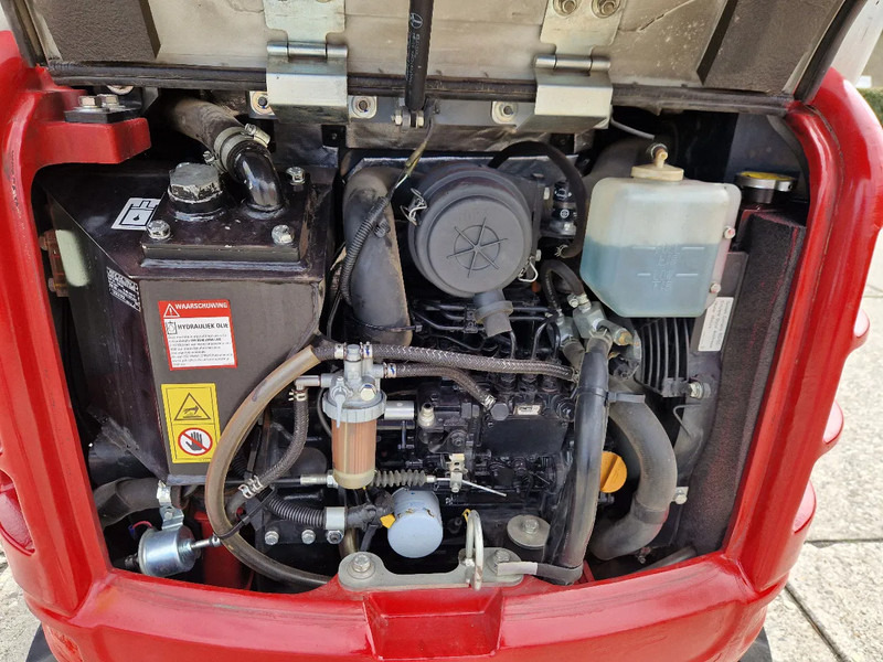 Takeuchi TB216 met 2089 uur - Міні-екскаватор: фото 5 Takeuchi TB216 met 2089 uur - Міні-екскаватор: фото 5