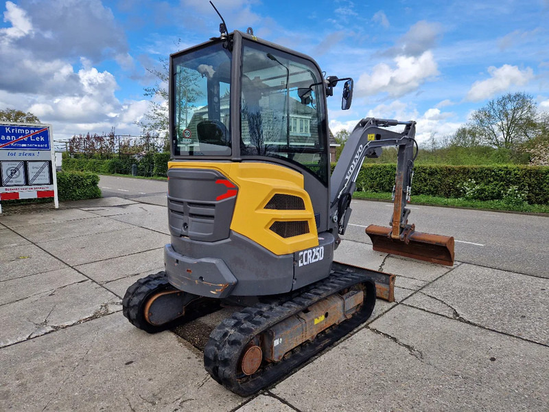 Volvo ECR25D met 2562 uur - Міні-екскаватор: фото 5 Volvo ECR25D met 2562 uur - Міні-екскаватор: фото 5