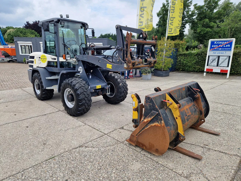 Yanmar TL80 / Terex TL80 / Schaeff TL80 very low hours! - Колісний навантажувач: фото 2 Yanmar TL80 / Terex TL80 / Schaeff TL80 very low hours! - Колісний навантажувач: фото 2