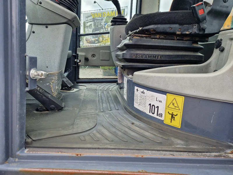 Колісний навантажувач Yanmar / Terex TL80 met NL kenteken very low hours!: фото 6 Колісний навантажувач Yanmar / Terex TL80 met NL kenteken very low hours!: фото 6