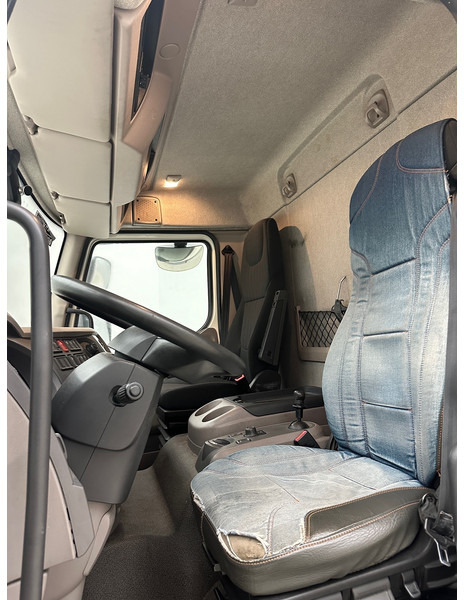 Тентована вантажівка DAF CF 290*: фото 15