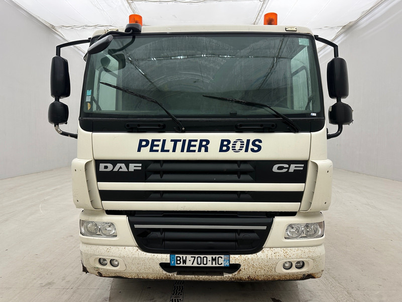 DAF CF65.250 - Бортова вантажівка/ Платформа, Вантажівка з маніпулятором: фото 2 DAF CF65.250 - Бортова вантажівка/ Платформа, Вантажівка з маніпулятором: фото 2